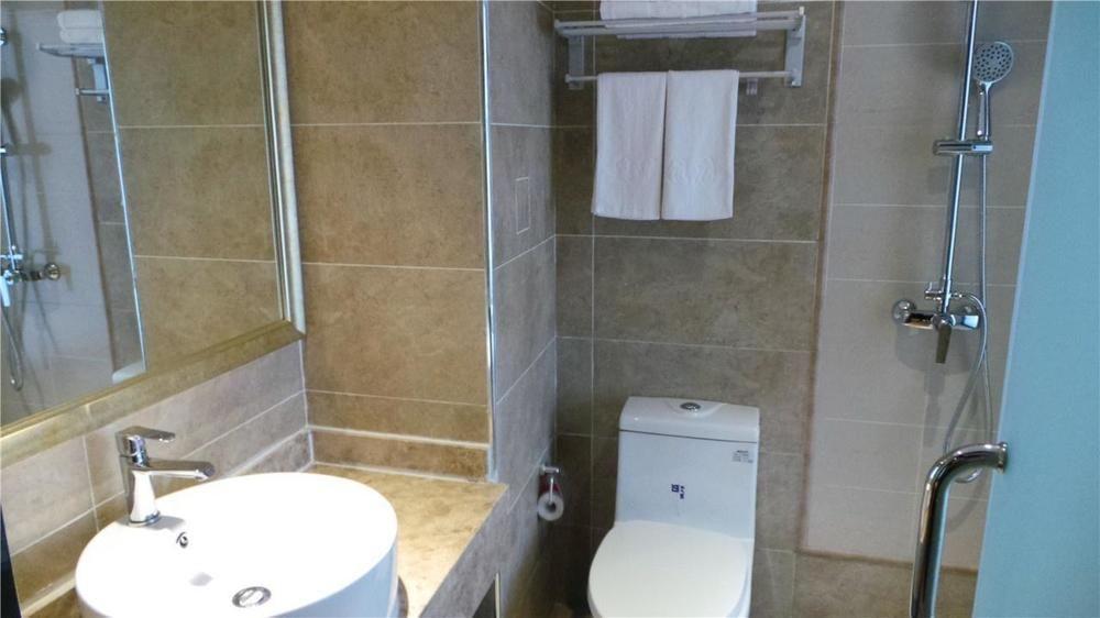 Jinghua Hotel Pékin  Extérieur photo