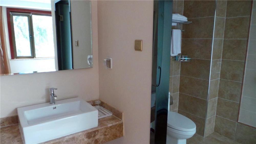 Jinghua Hotel Pékin  Extérieur photo
